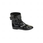 Bow Embellished Patent Leather Boots by Chanel - Le Dressing Monaco